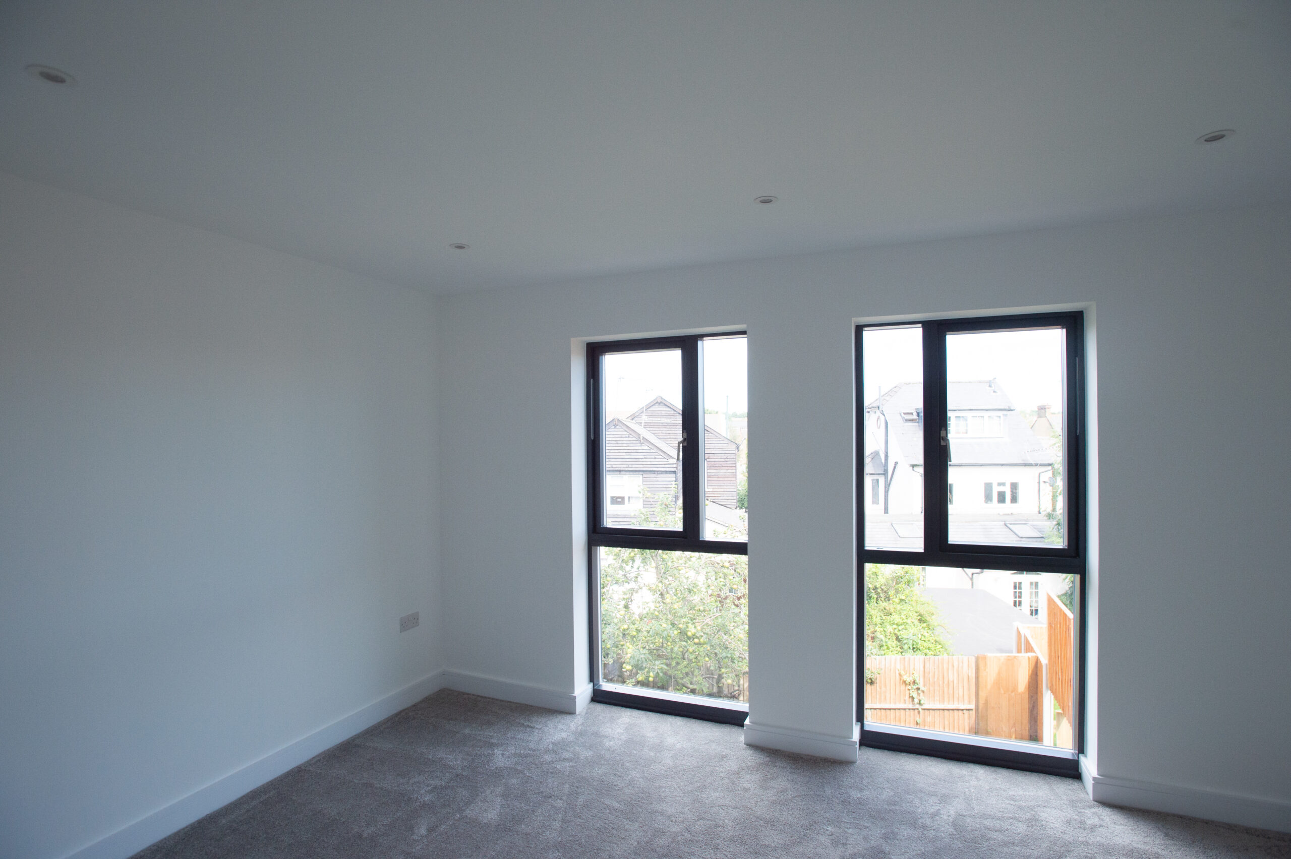 5 NEW BUILD TOWNHOUSES IN NORTH LONDON