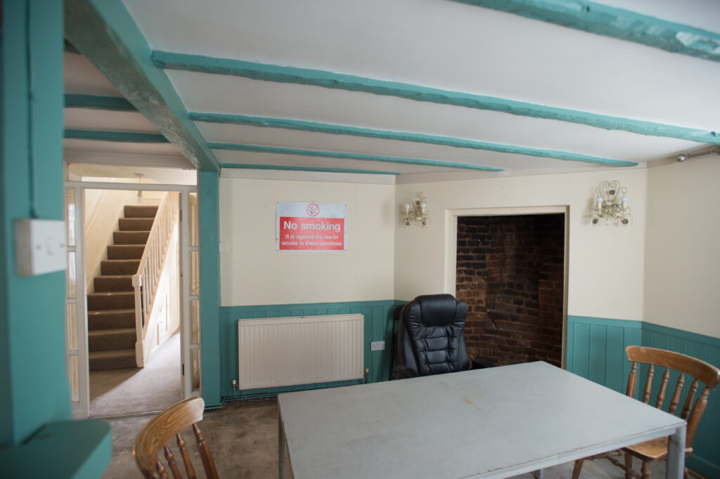 103 Chase Side North London