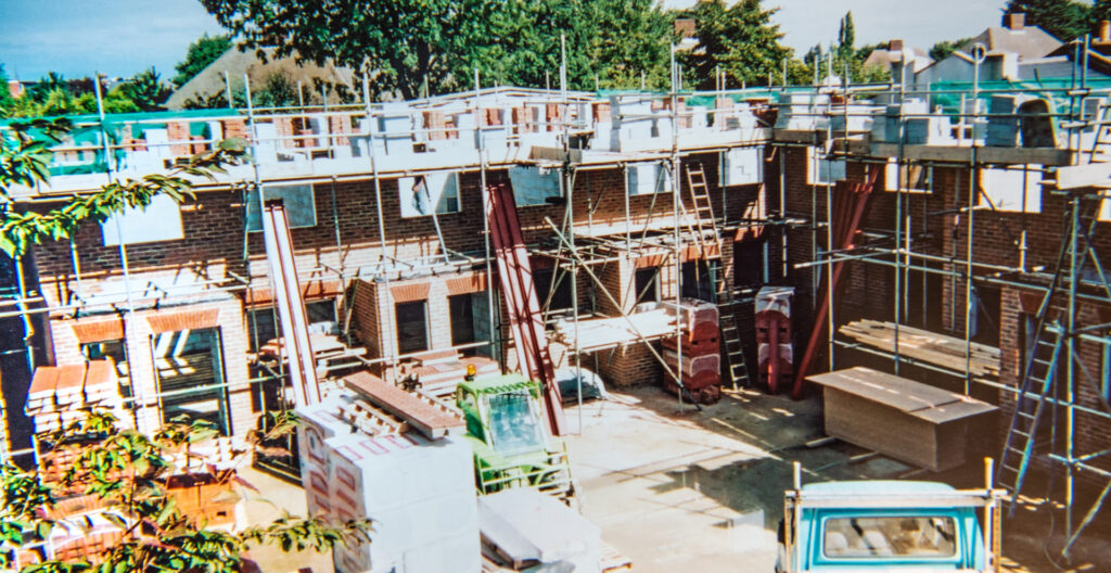 THE OLD DAIRY SQUARE | TEN NEW BUILD HOMES IN WINCHMORE HILL N21