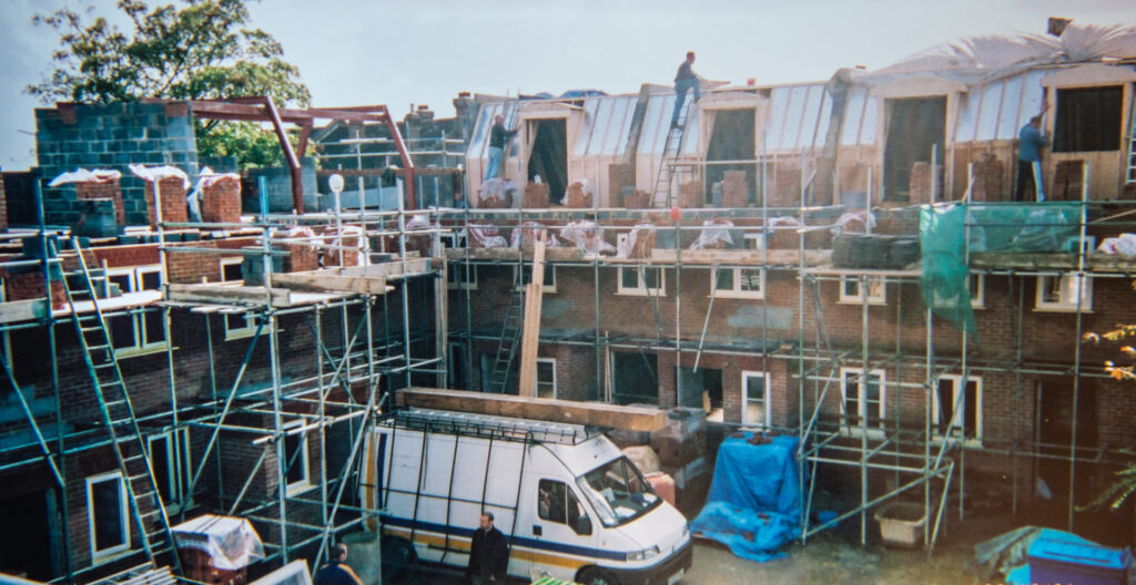 THE OLD DAIRY SQUARE | TEN NEW BUILD HOMES IN WINCHMORE HILL N21