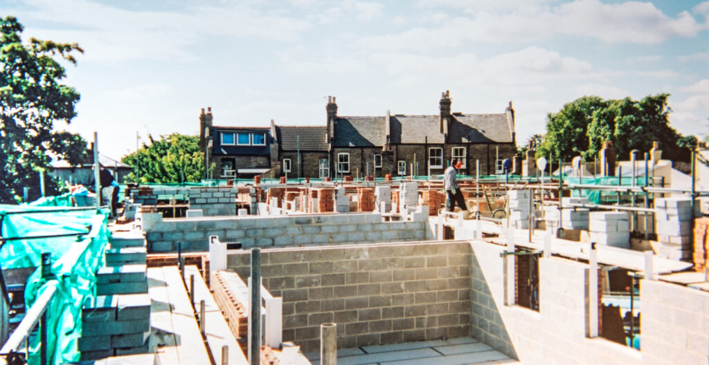 THE OLD DAIRY SQUARE | TEN NEW BUILD HOMES IN WINCHMORE HILL N21