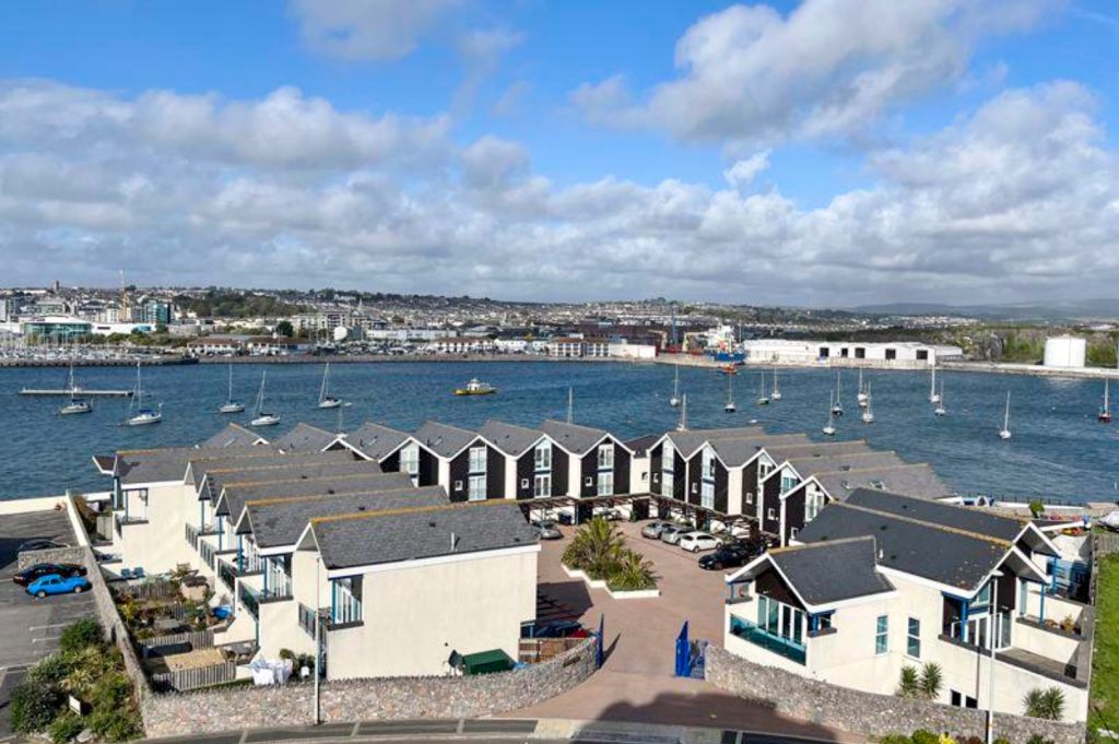 Spinnaker Quay Plymouth 22 New Build Waterfront Houses